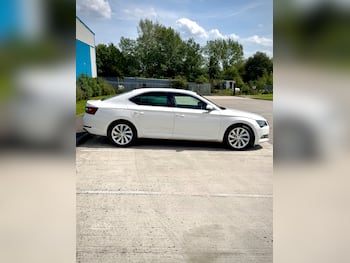 Used Skoda Superb 2018 for sale - 79652669: Photo