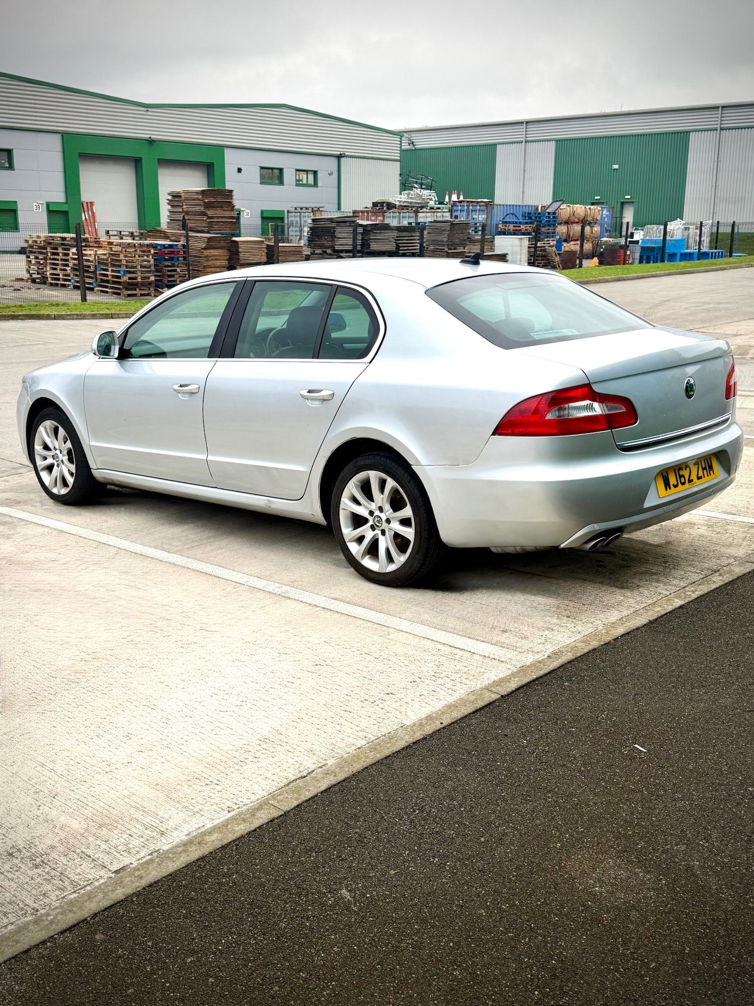 Used Skoda Superb 2012 for sale - 77289486: Photo 4