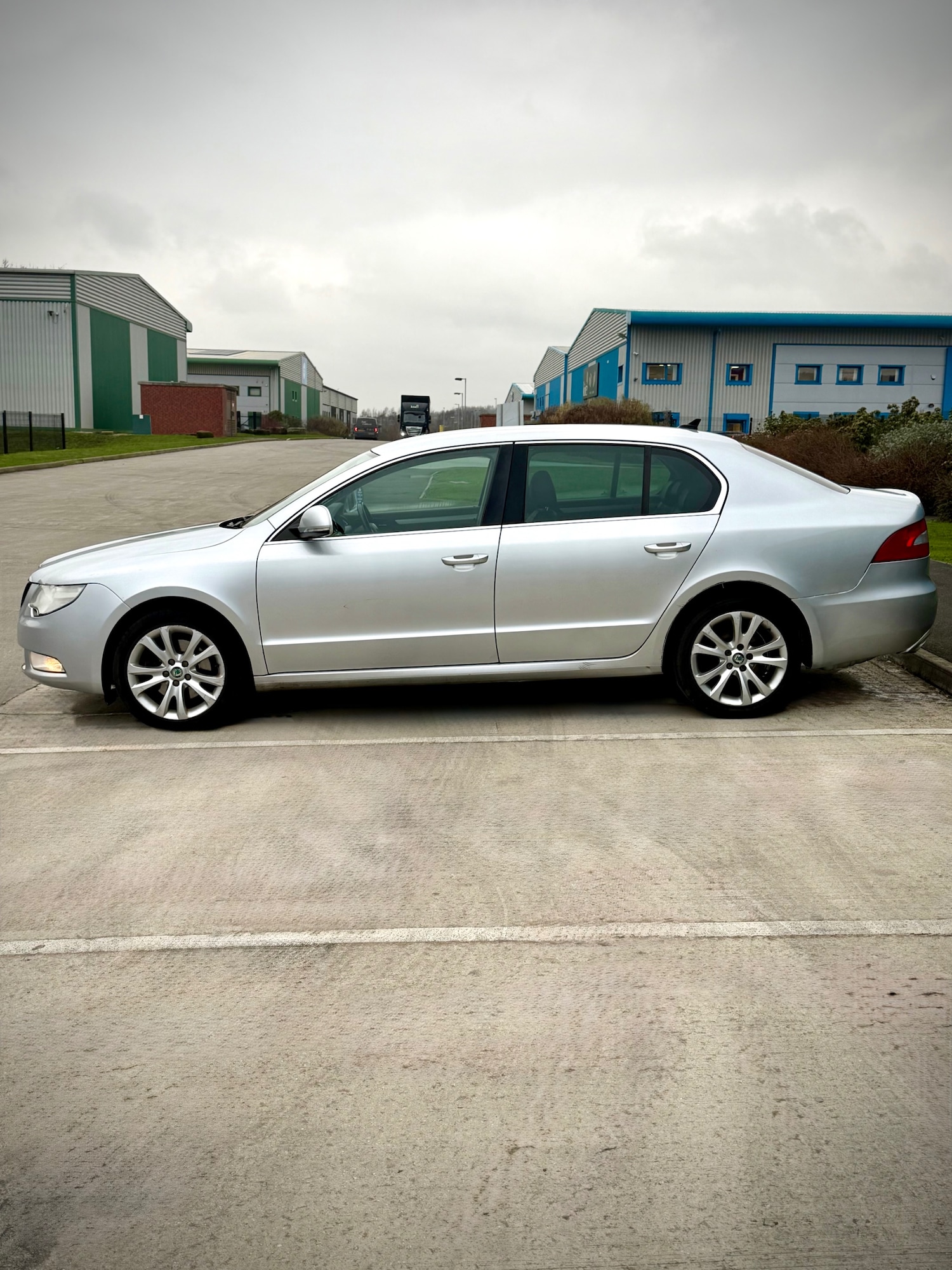 Used Skoda Superb 2012 for sale - 77289486: Photo 5