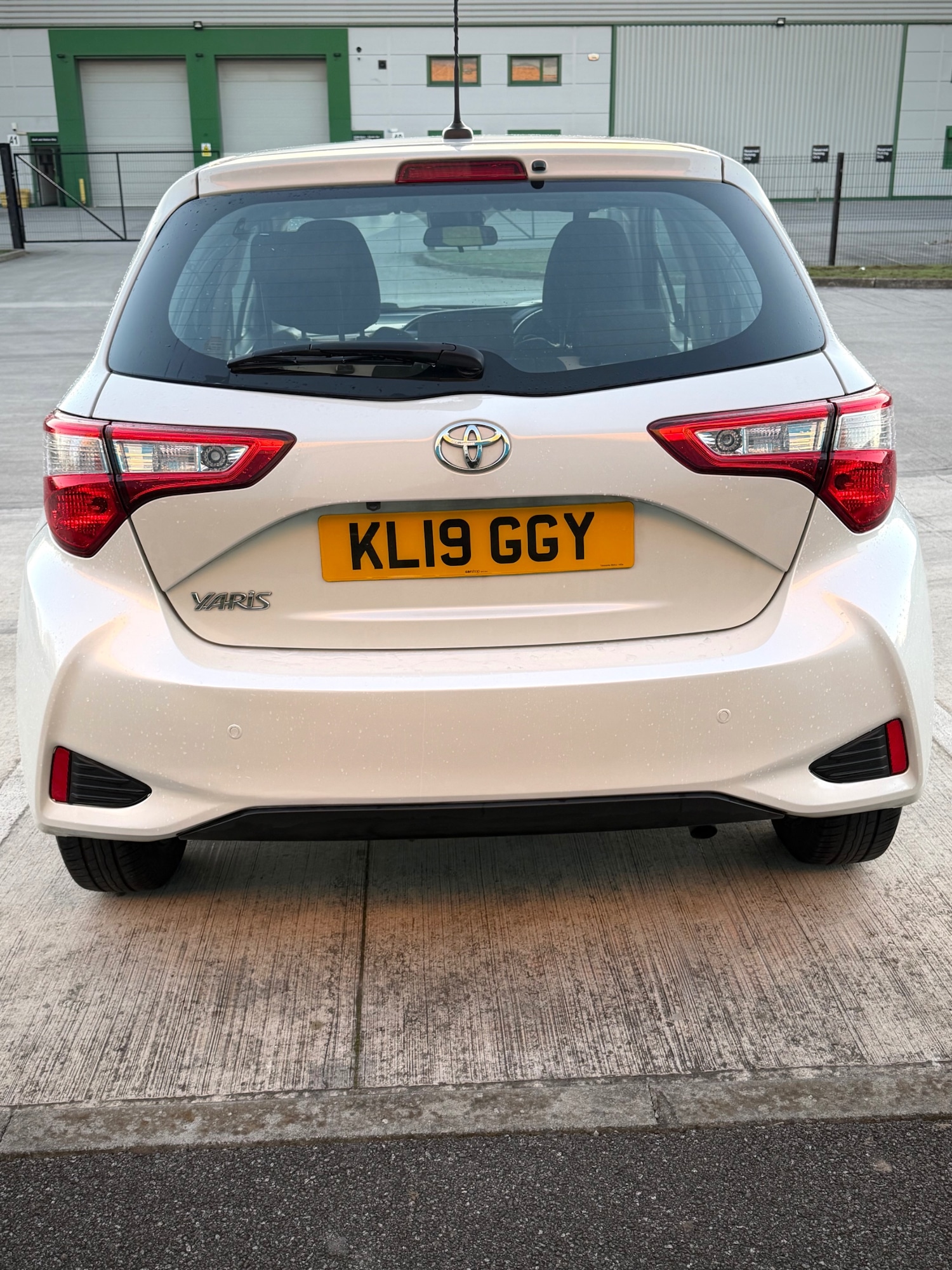 Used Toyota Yaris 2019 for sale - 77289565: Photo 4