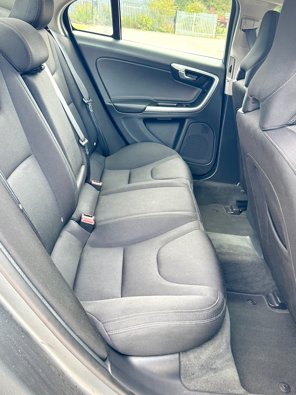 Used Volvo S60 2017 for sale - 76190342: Photo 10