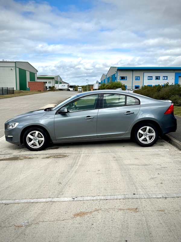 Used Volvo S60 2017 for sale - 76190342: Photo 6