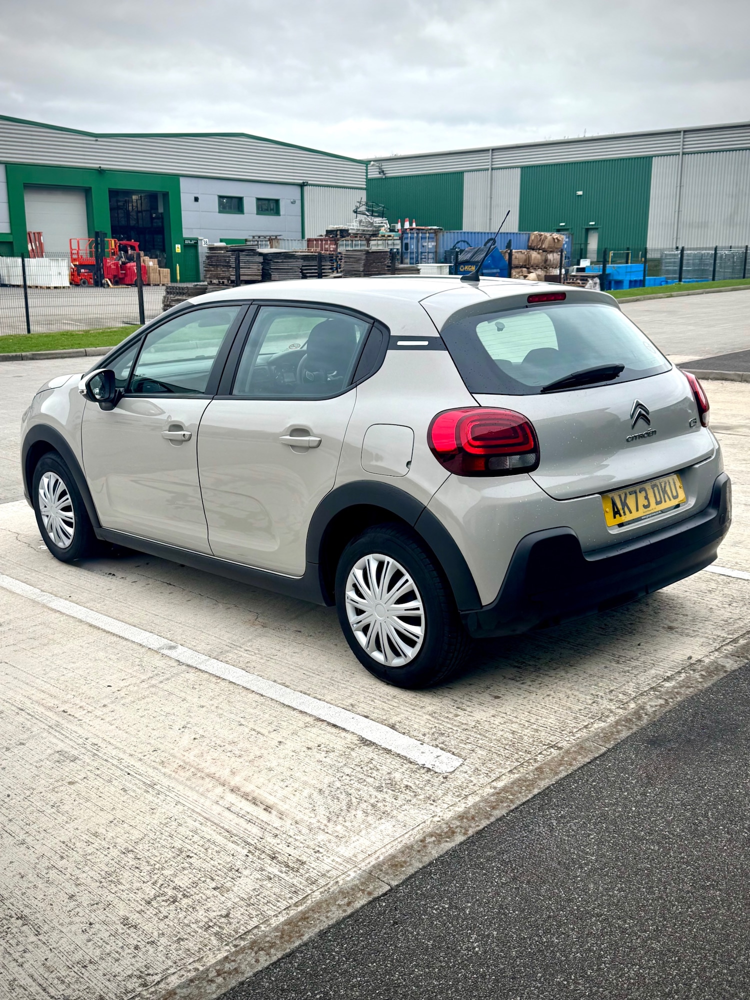Used Citroen C3 2023 for sale - 76237281: Photo 5