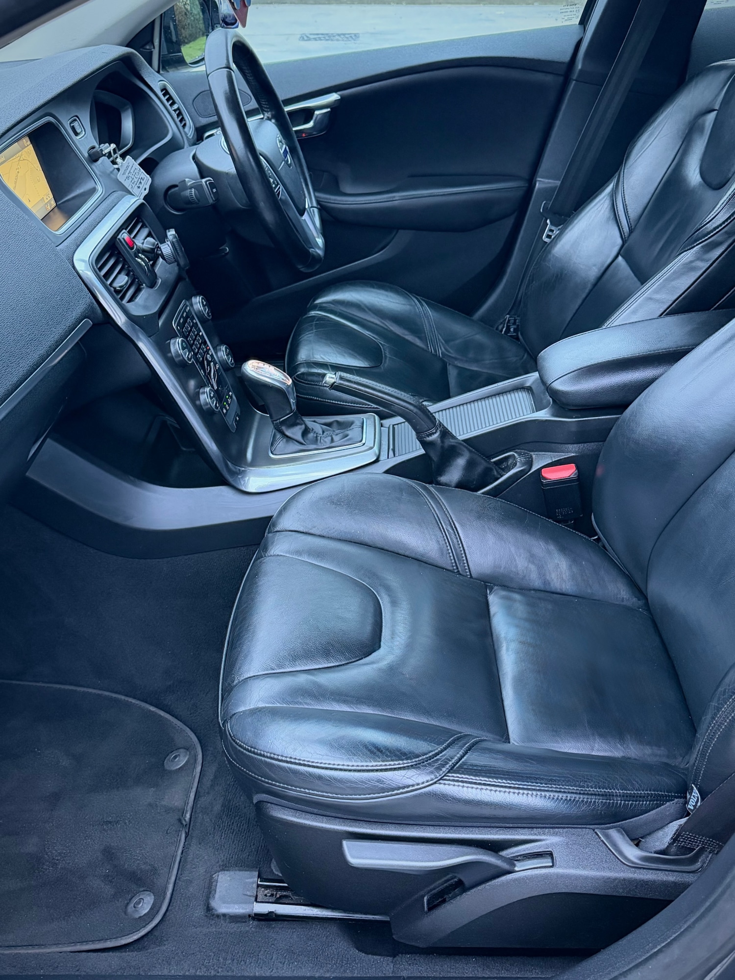 Used Volvo V40 2013 for sale - 77395294: Photo 11