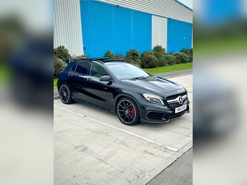 Mercedes-Benz - GLA