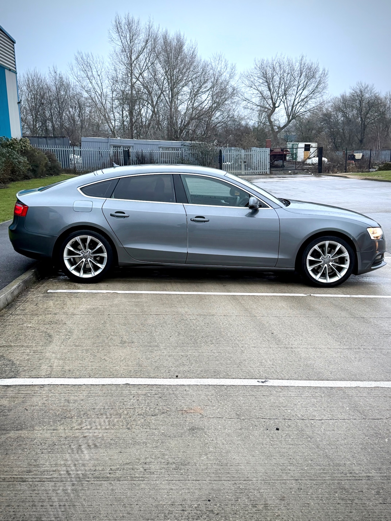 Used Audi A5 2013 for sale - 77511555: Photo 2