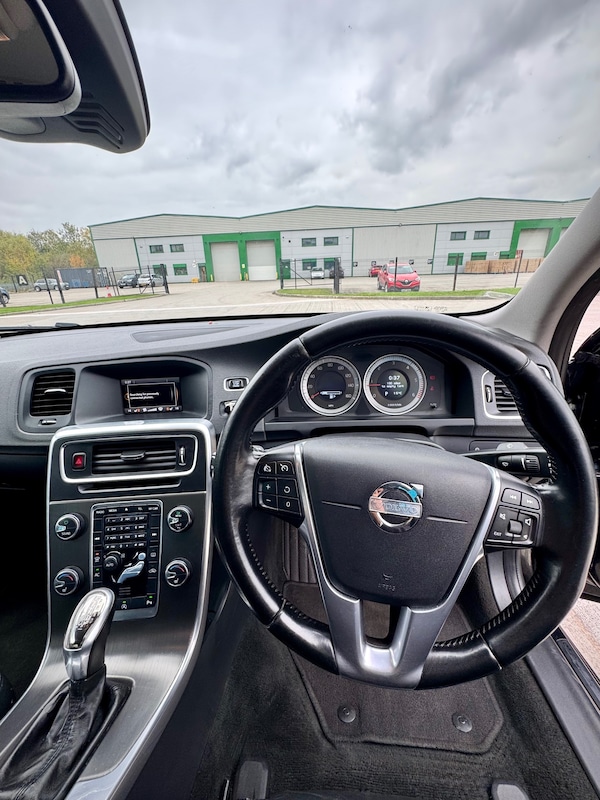 Used Volvo S60 2012 for sale - 76302927: Photo 13