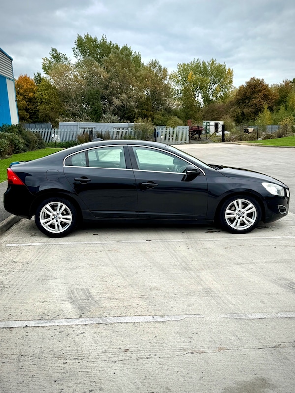Used Volvo S60 2012 for sale - 76302927: Photo 2