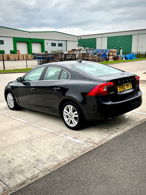 Used Volvo S60 2012 for sale - 76302927: Photo 5