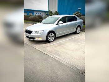 Used Skoda Superb 2012 for sale - 77046290: Photo