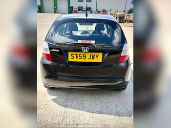 Used Honda Jazz 2010 for sale - 79652788: Photo