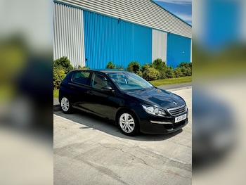 Used Peugeot 308 2015 for sale - 75536005: Photo