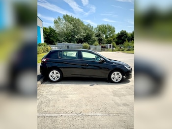 Used Peugeot 308 2015 for sale - 75536005: Photo