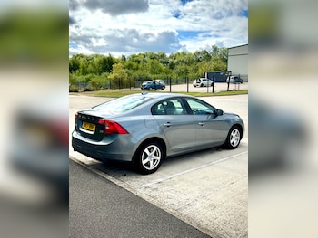 Used Volvo S60 2017 for sale - 75587512: Photo