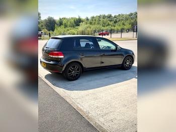 Used Volkswagen Golf 2009 for sale - 79312317: Photo