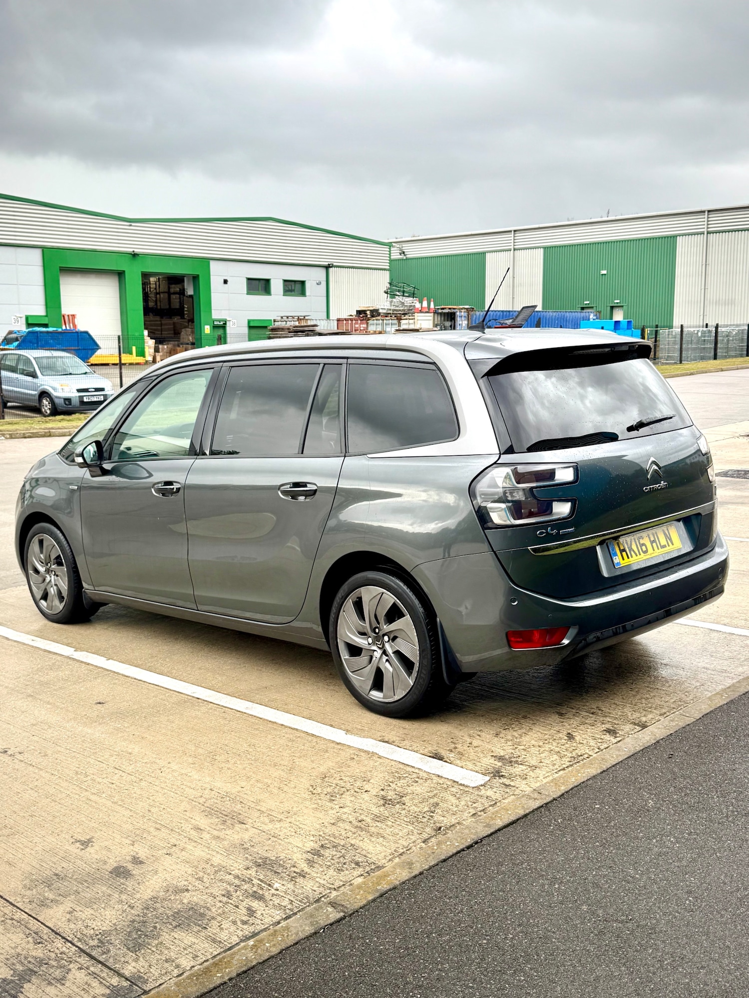 Vehicle 5