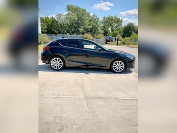 Used Mazda Mazda3 2015 for sale - 79383592: Photo