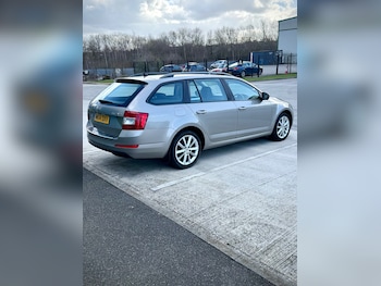 Used Skoda Octavia 2014 for sale - 77836743: Photo
