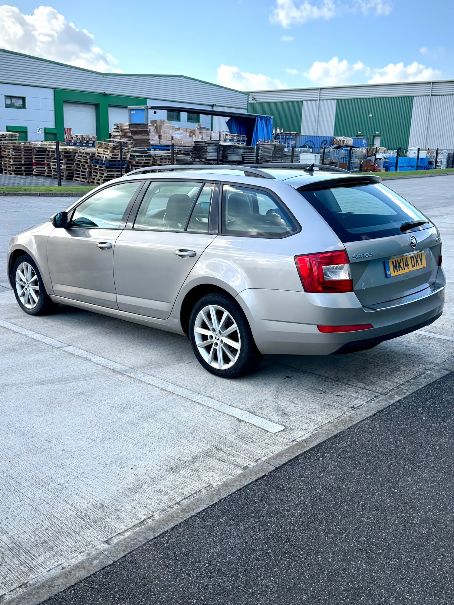 Used Skoda Octavia 2014 for sale - 77836743: Photo 5