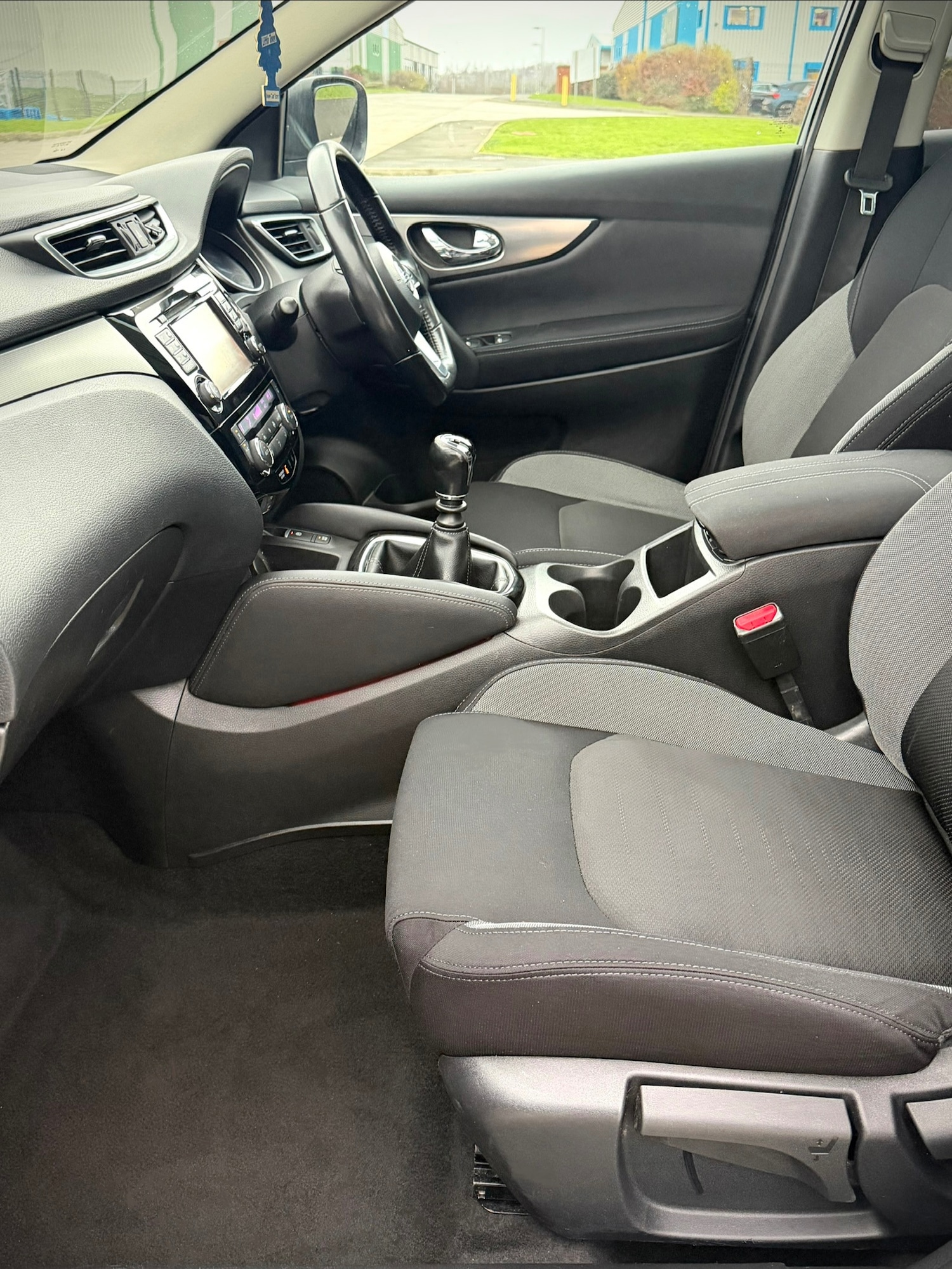 Used Nissan Qashqai 2017 for sale - 77289478: Photo 11