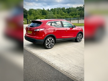 Used Nissan Qashqai 2015 for sale - 78945947: Photo