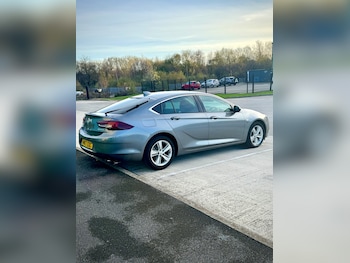 Used Vauxhall Insignia 2017 for sale - 77055569: Photo