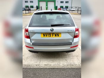 Used Skoda Octavia 2019 for sale - 79584095: Photo