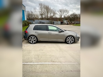 Used Volkswagen Golf 2013 for sale - 76974595: Photo
