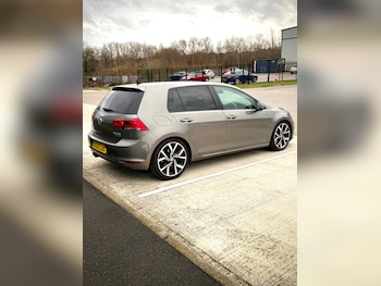 Used Volkswagen Golf 2013 for sale - 76974595: Photo