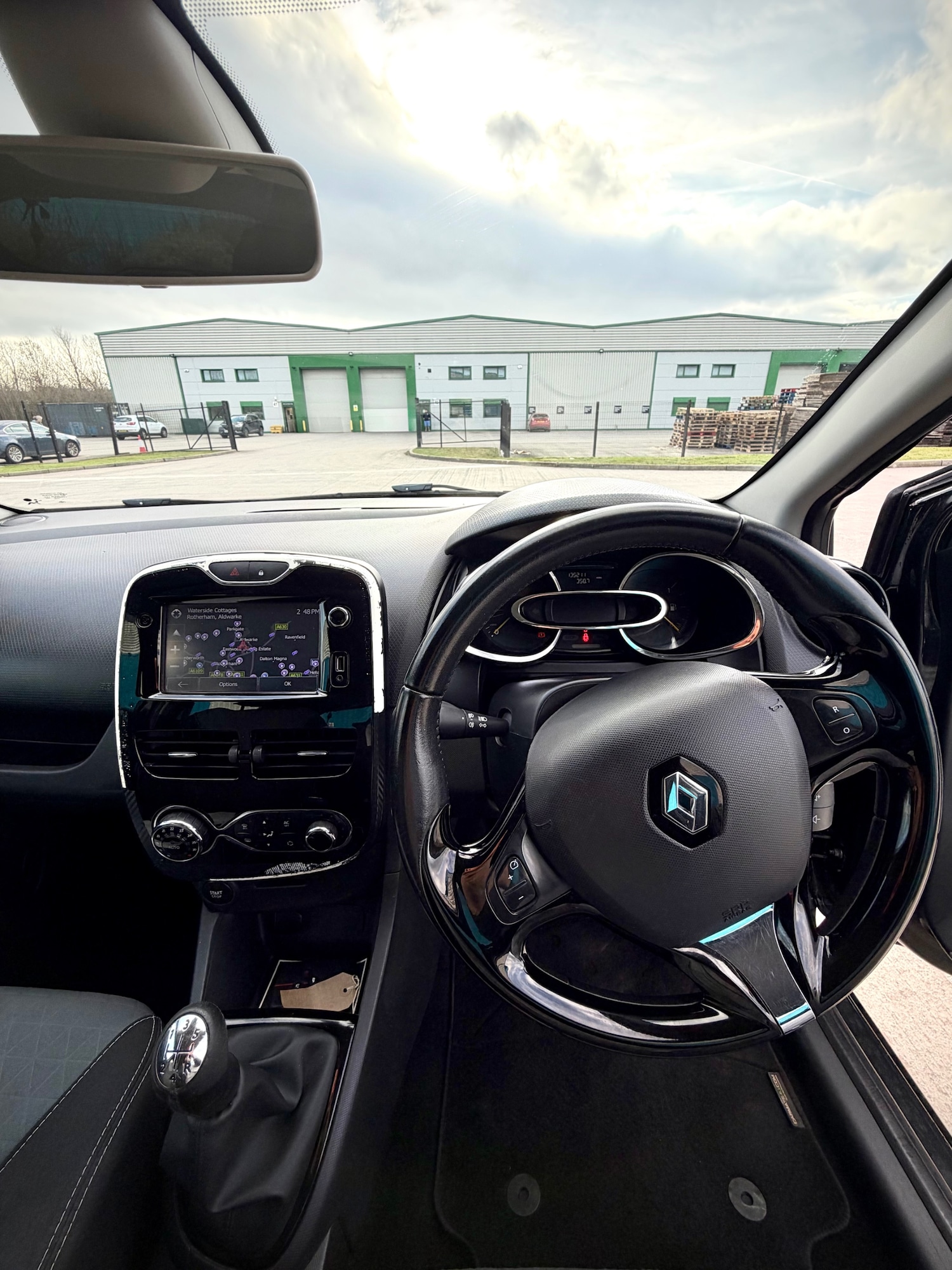 Used Renault Clio 2015 for sale - 78035267: Photo 13