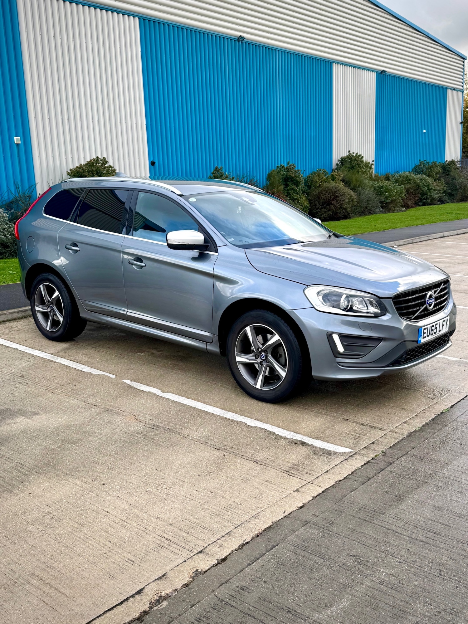 Used Volvo XC60 2016 for sale - 76322589: Photo 1