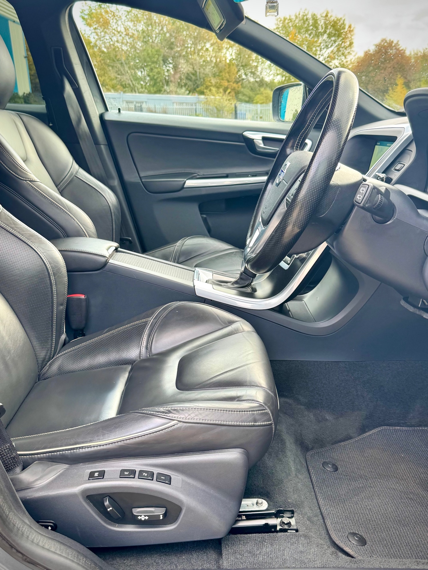 Used Volvo XC60 2016 for sale - 76322589: Photo 12