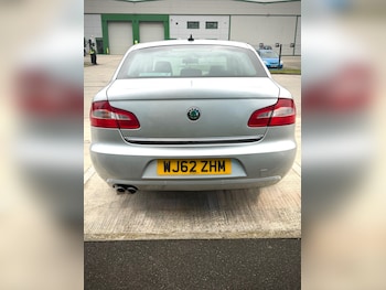 Used Skoda Superb 2012 for sale - 77452548: Photo