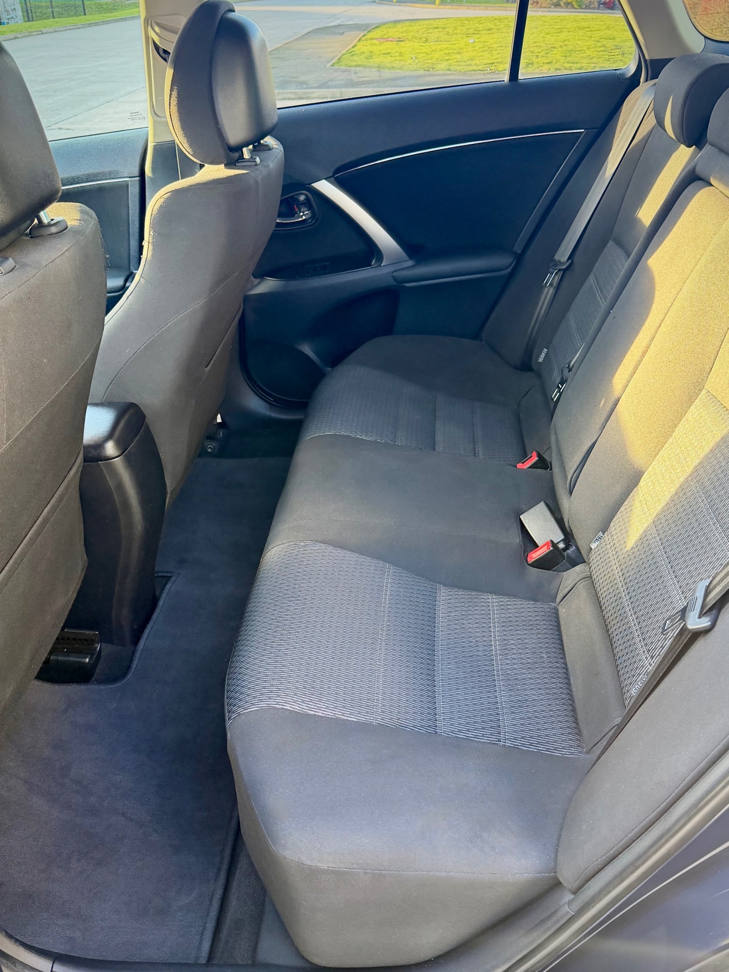 Used Toyota Avensis 2012 for sale - 77570875: Photo 9