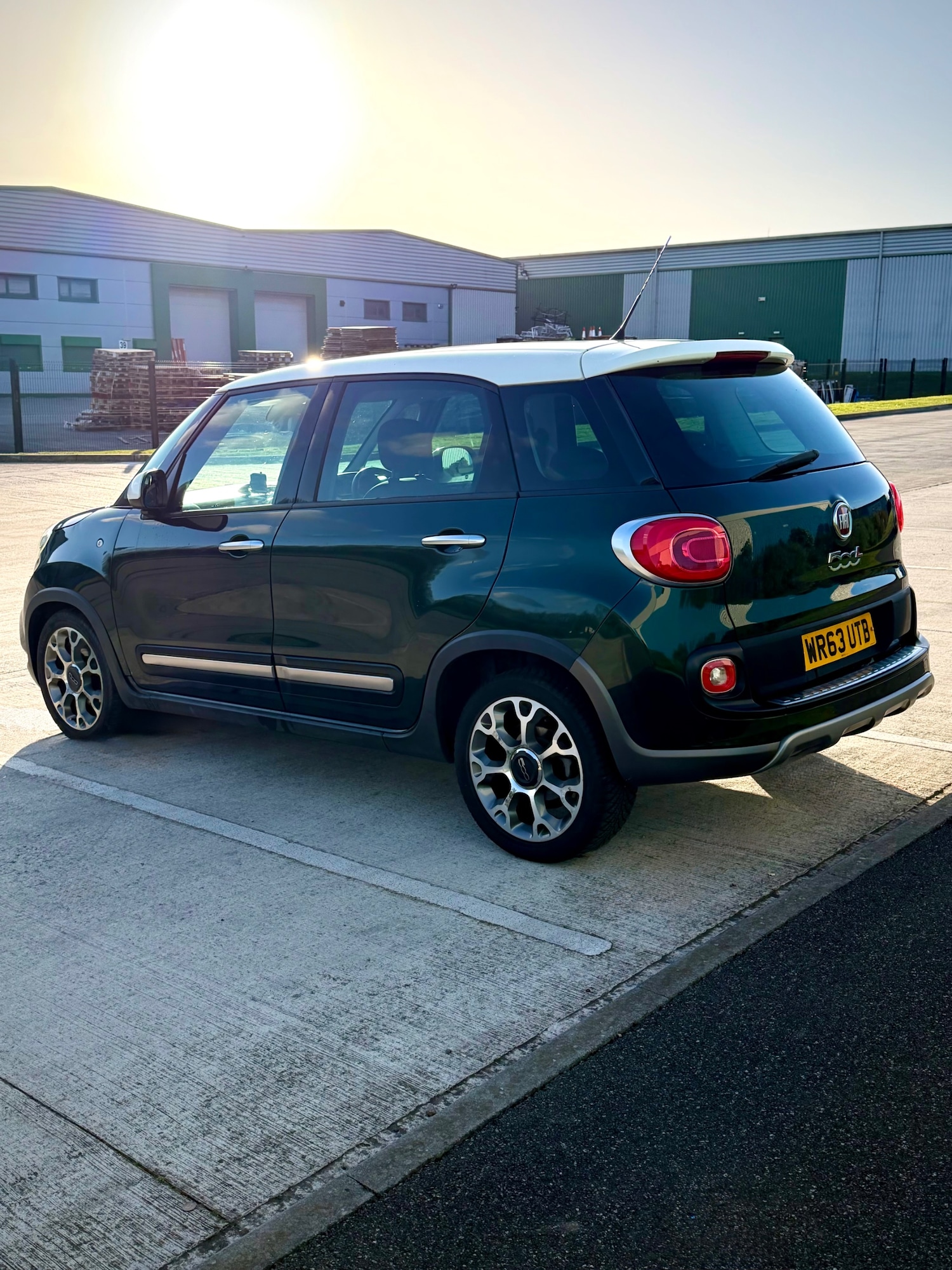 Used Fiat 500L 2013 for sale - 78057152: Photo 5