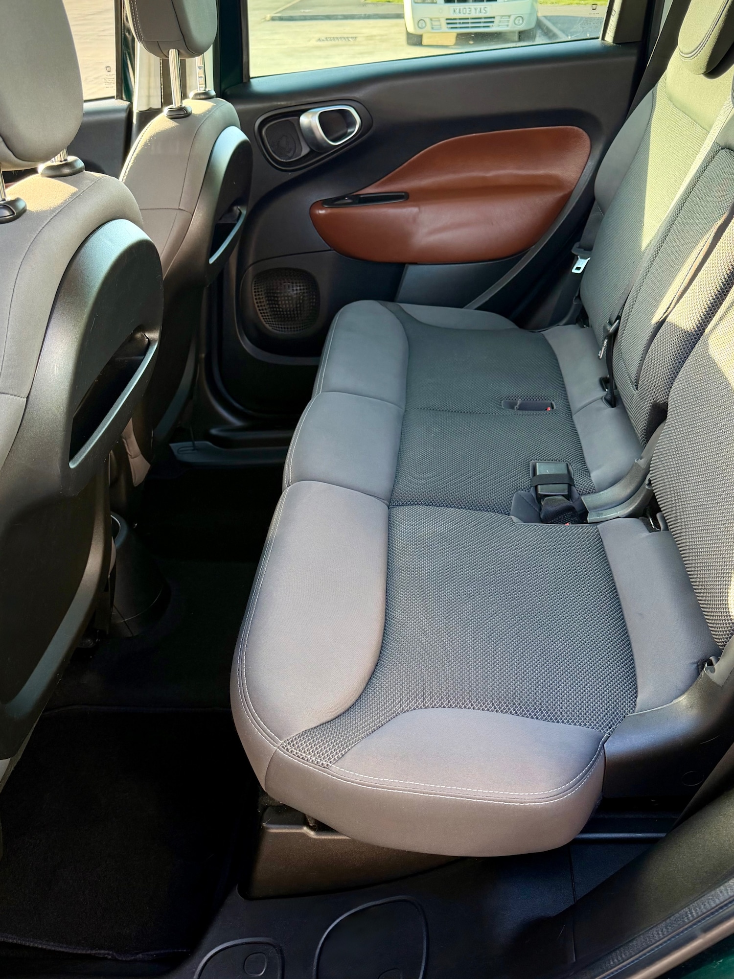 Used Fiat 500L 2013 for sale - 78057152: Photo 9