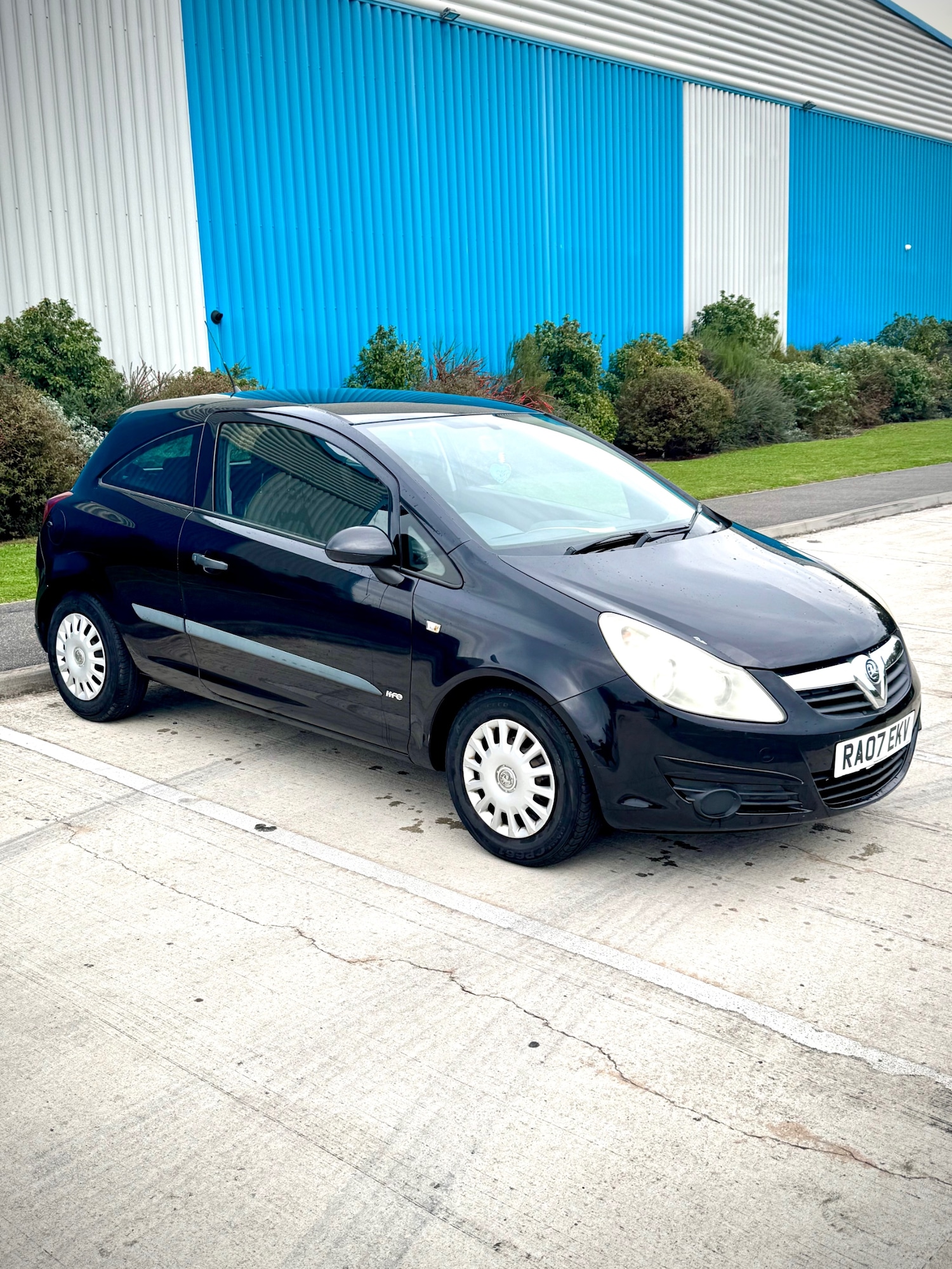 Used Vauxhall Corsa 2007 for sale - 76149849: Photo 1