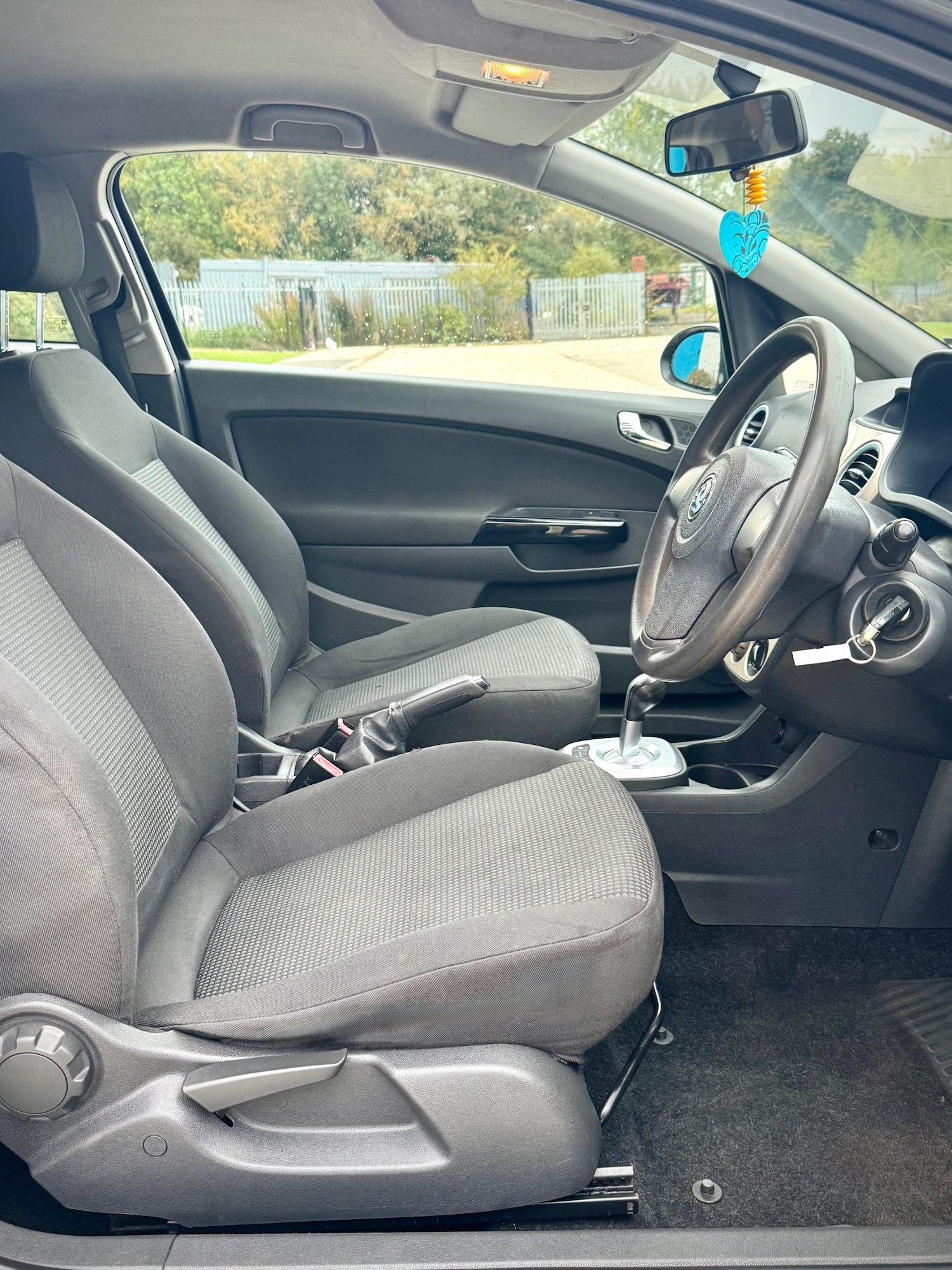 Used Vauxhall Corsa 2007 for sale - 76149849: Photo 10