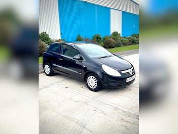 Vauxhall - Corsa