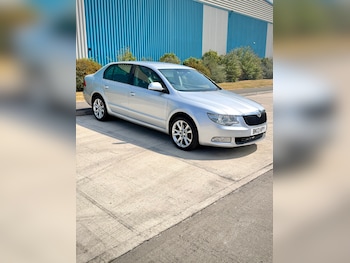 Used Skoda Superb 2013 for sale - 79312750: Photo