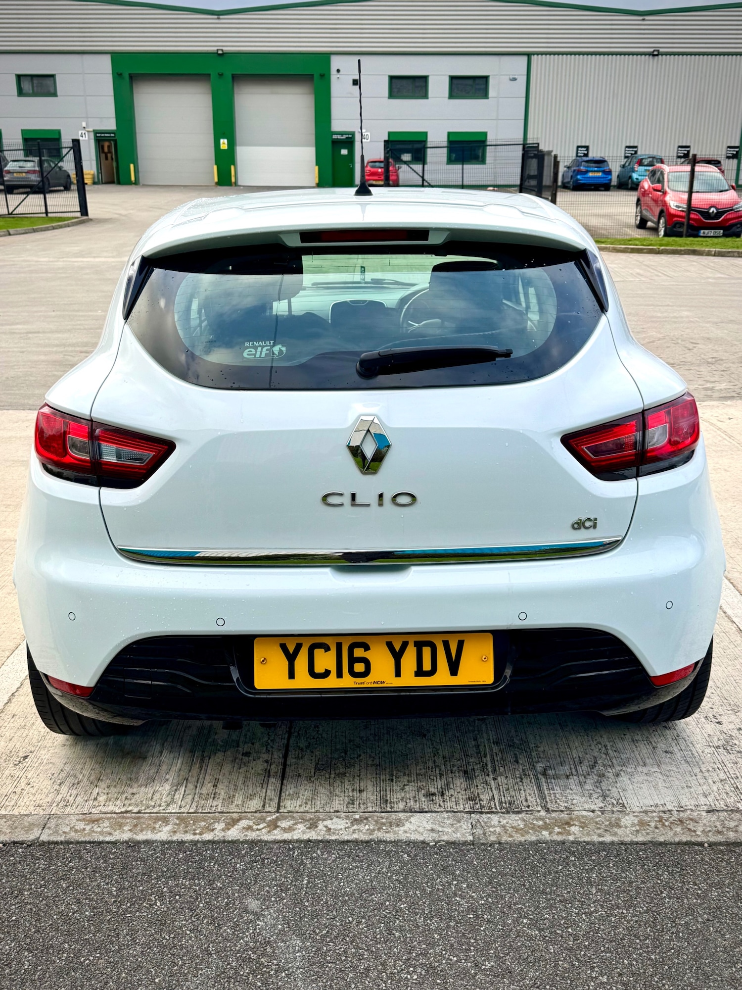 Used Renault Clio 2016 for sale - 76453119: Photo 4