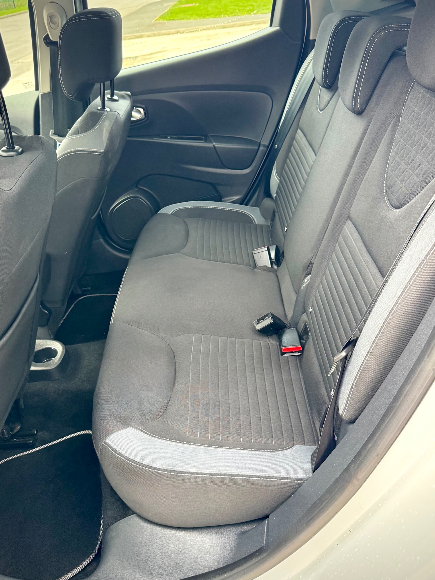 Used Renault Clio 2016 for sale - 76453119: Photo 9