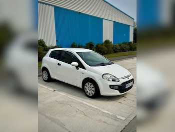 2010 (60) - 1.4 Active 3dr