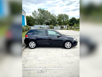 Used Volkswagen Golf 2010 for sale - 75409623: Photo