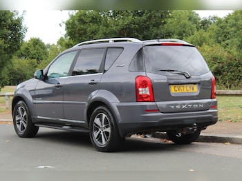 Used Ssangyong Rexton 2017 for sale - 75339386: Photo