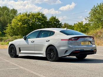 Used Kia Stinger 2019 for sale - 79209255: Photo