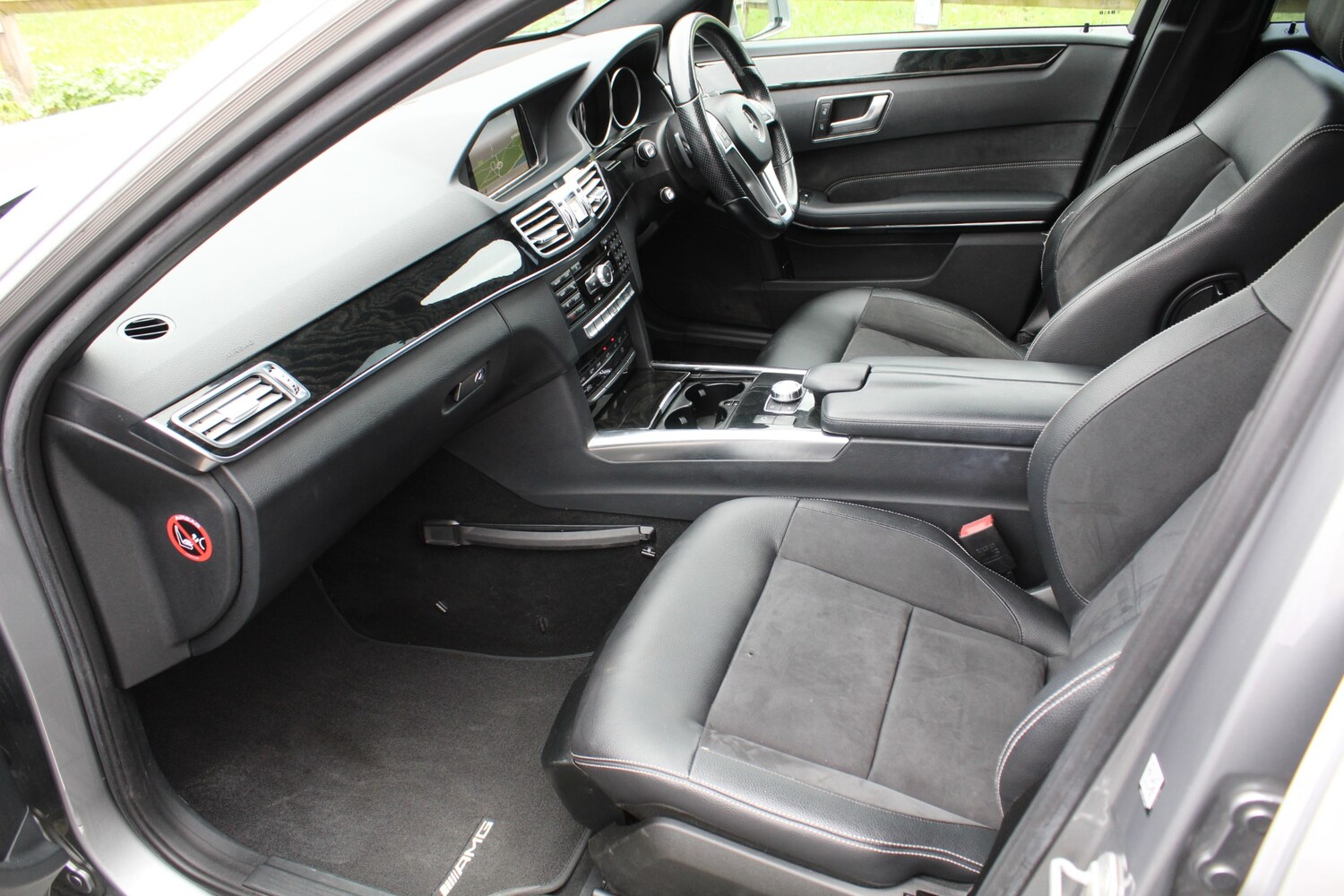 Used Mercedes-Benz E-Class 2013 for sale - 76008478: Photo 12