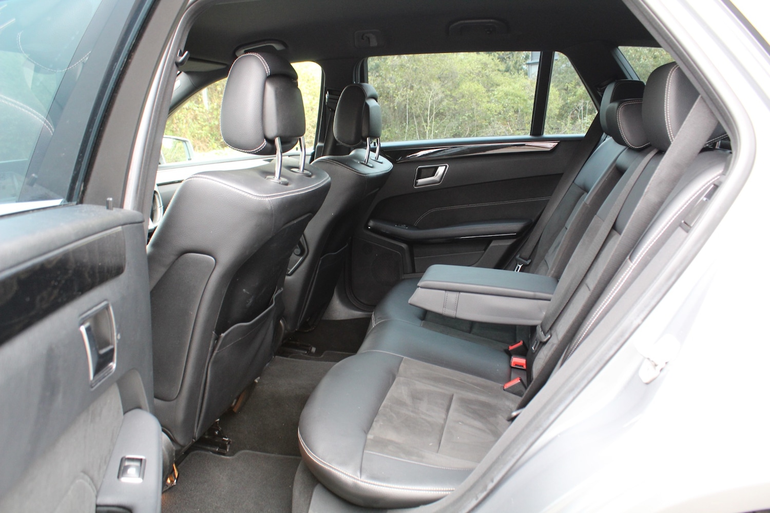 Used Mercedes-Benz E-Class 2013 for sale - 76008478: Photo 15