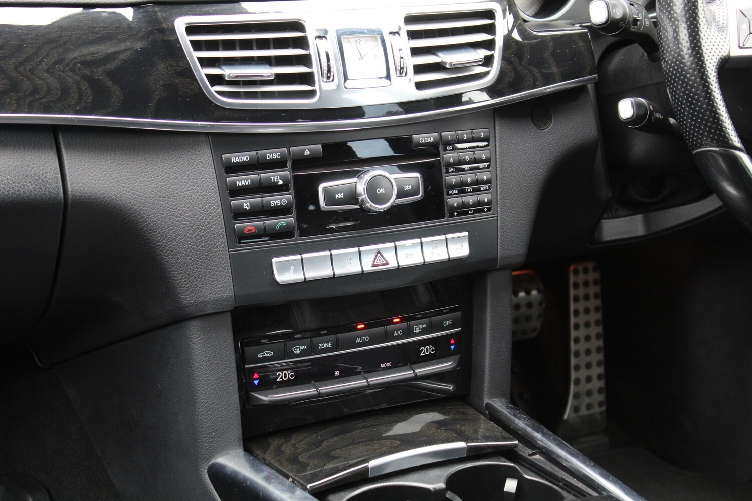 Used Mercedes-Benz E-Class 2013 for sale - 76008478: Photo 19
