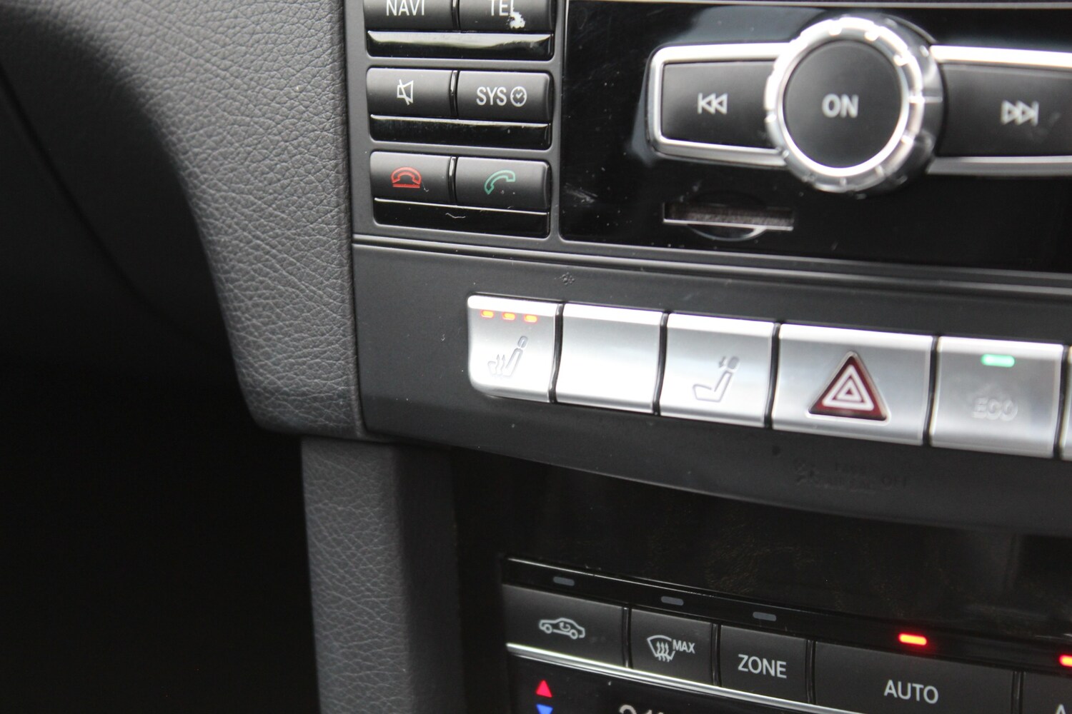 Used Mercedes-Benz E-Class 2013 for sale - 76008478: Photo 26